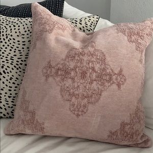 Pillow cover